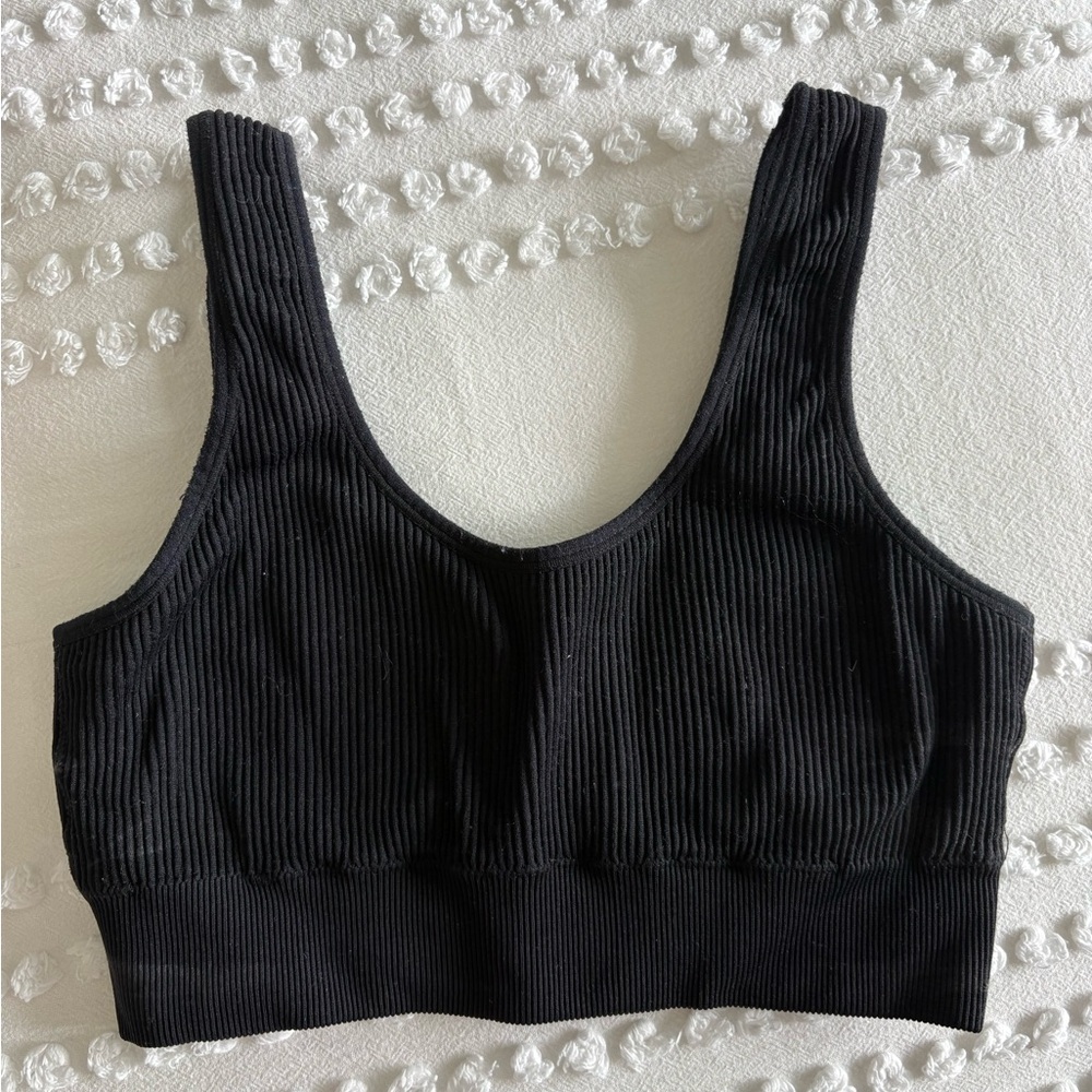 2 Black Sports Bras
